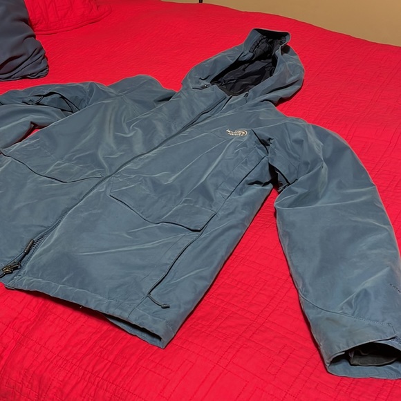 Northface Winter Jacket - Picture 3 of 6